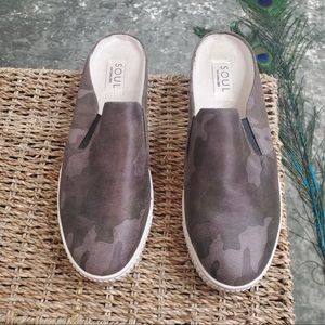SOUL Naturalizer Truly Camo Mule
